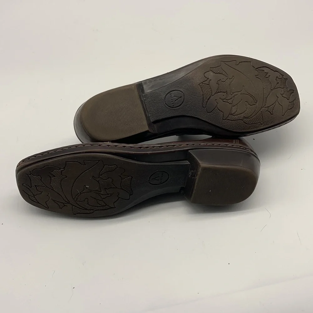 Clarks Artisan Brown Leather Loafers size 9.5M